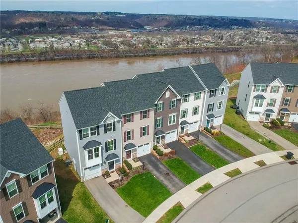 $289,000 | 2016 Cade Drive, Monaca, PA 15061