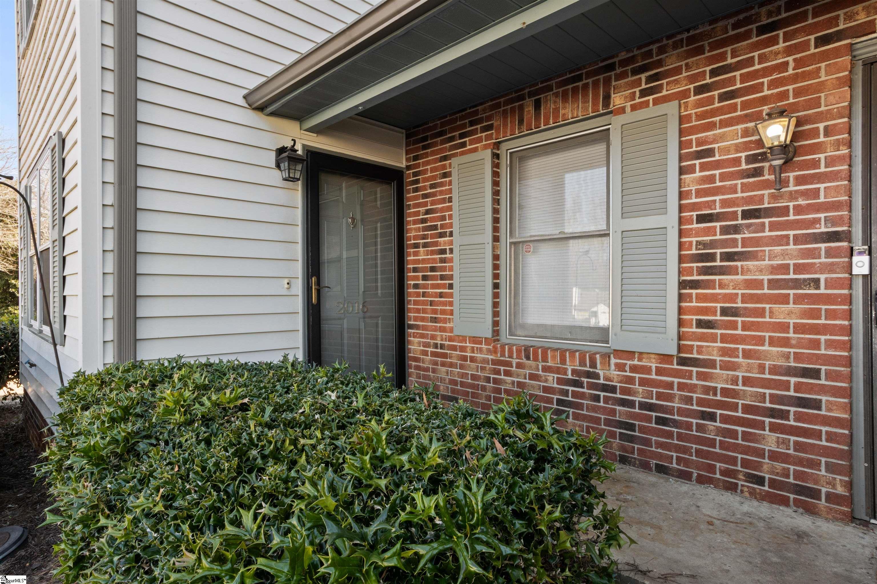 2016 Spring Wood Drive Mauldin, SC 29662 - Photo 3 of 30