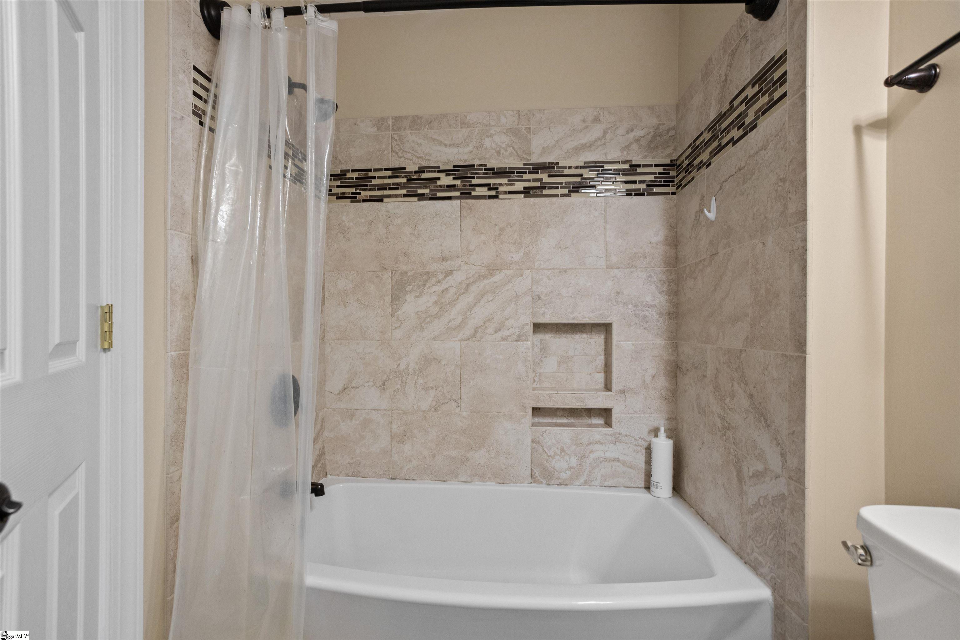 2016 Spring Wood Drive Mauldin, SC 29662 - Photo 8 of 30