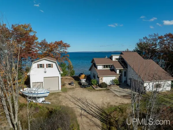 $797,000 | E4650 M28 Highway, Au Train, MI 49806