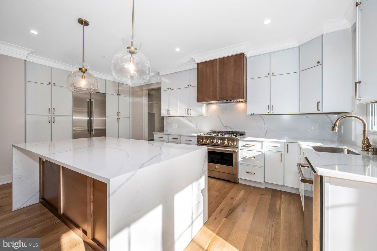 2604 Ross Road Chevy Chase, MD 20815 - Photo 12 of 41