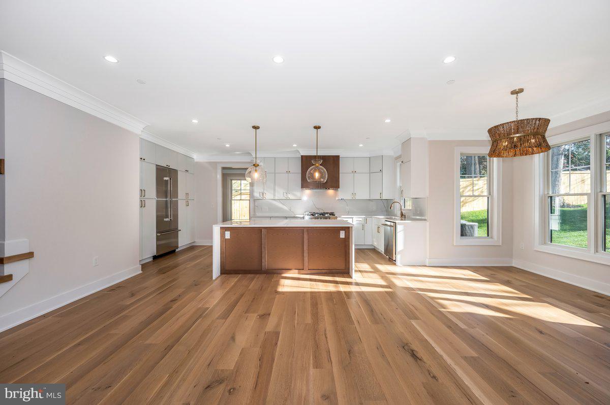 2604 Ross Road Chevy Chase, MD 20815 - Photo 14 of 41