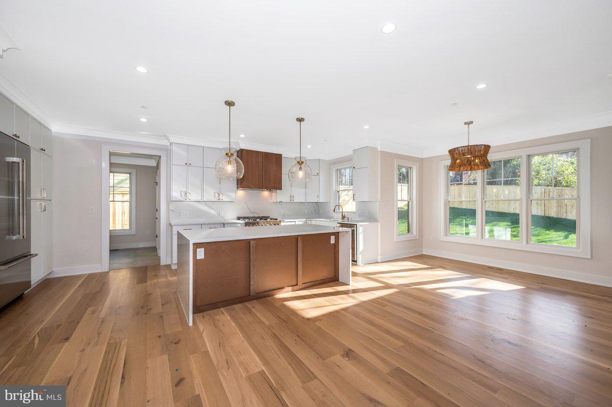 2604 Ross Road Chevy Chase, MD 20815 - Photo 16 of 41