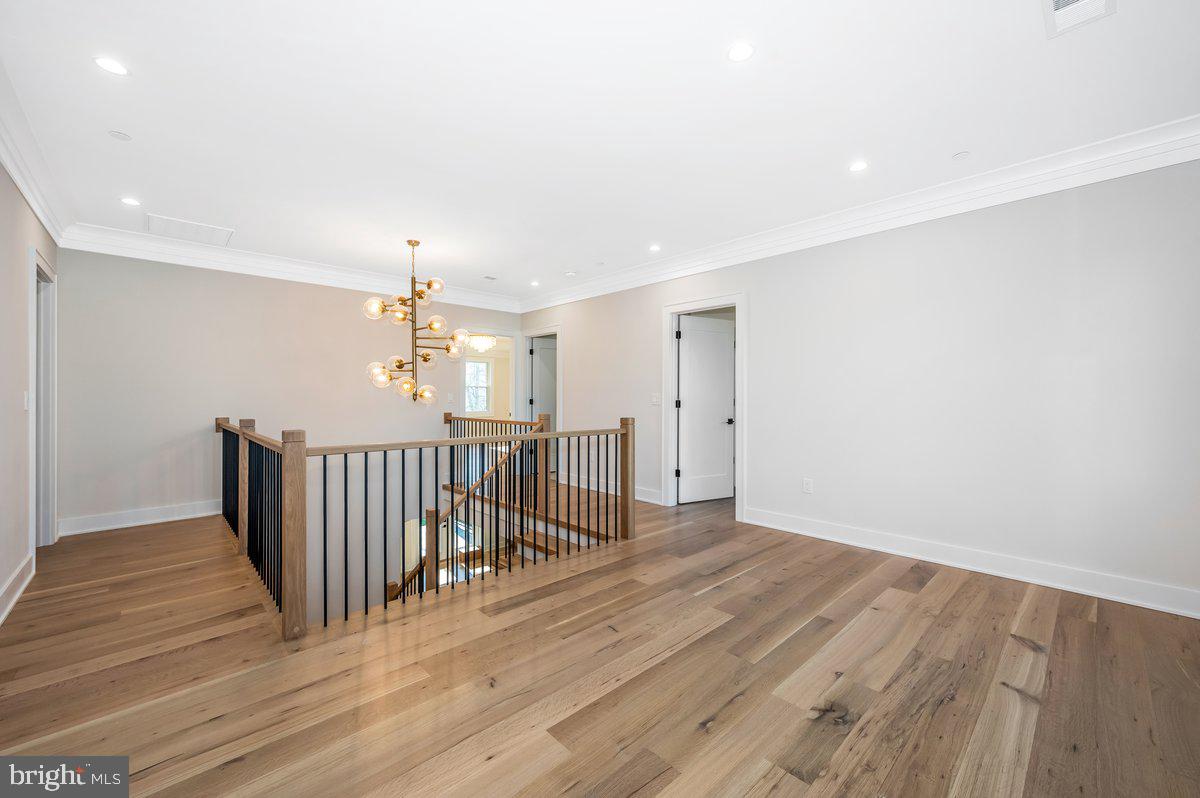 2604 Ross Road Chevy Chase, MD 20815 - Photo 22 of 41