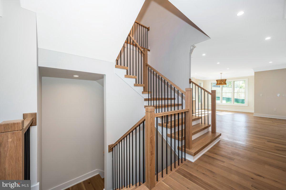 2604 Ross Road Chevy Chase, MD 20815 - Photo 28 of 41