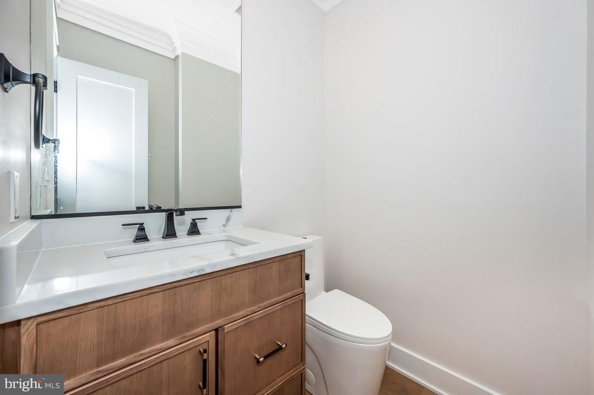 2604 Ross Road Chevy Chase, MD 20815 - Photo 30 of 41