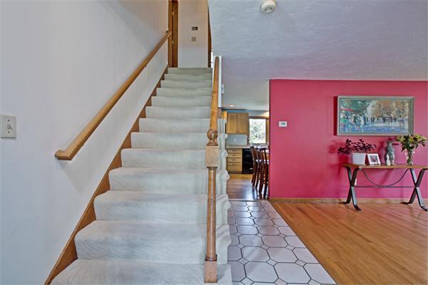 36 Joseph Road Framingham, MA 01701 - Photo 3 of 21