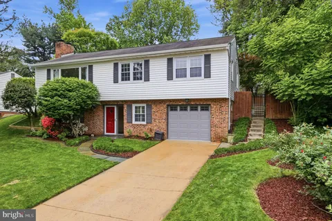 $1,265,000 | 6409 Old Dominion Drive, McLean, VA 22101