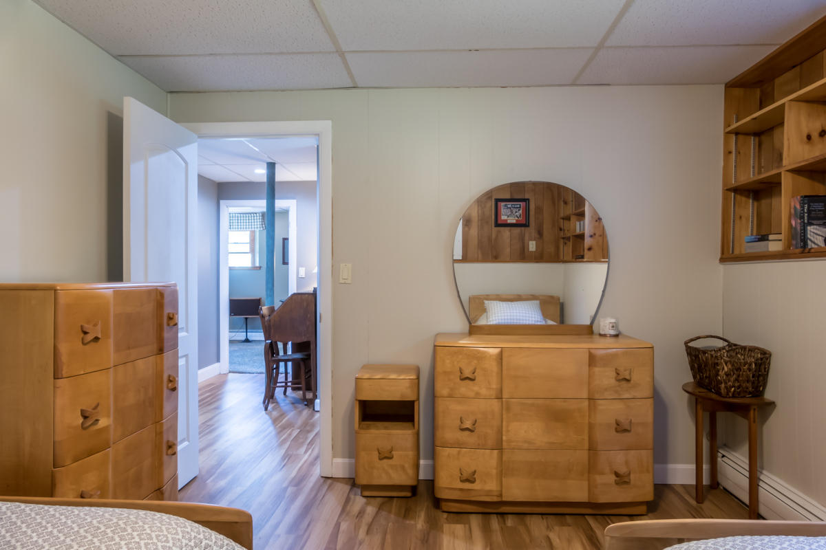5 Grove Street Cumberland Center, ME 04021 - Photo 33 of 42 34-Den2