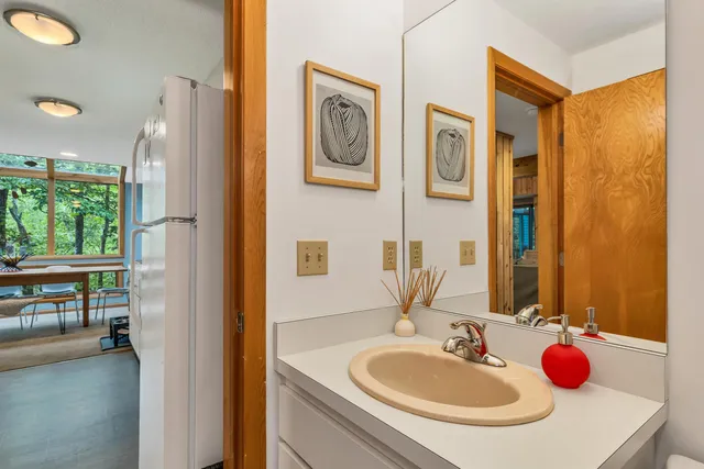 $769,000 | 6 Cliff Road, Unit 1, Lincoln, NH 03251