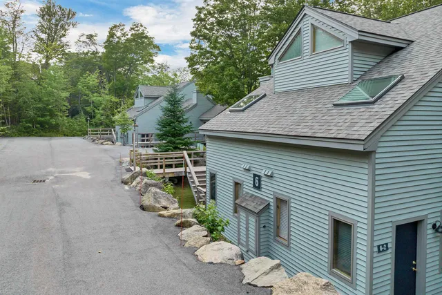 $769,000 | 6 Cliff Road, Unit 1, Lincoln, NH 03251