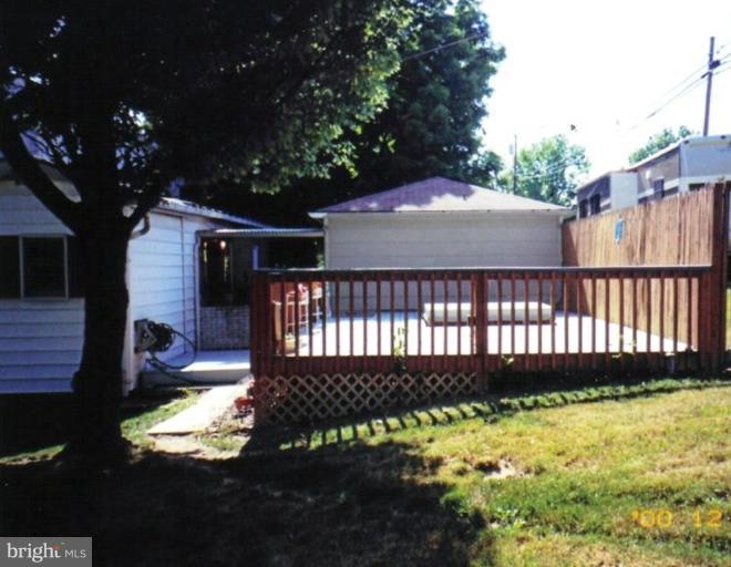 561 Grove Heights Road Berkeley Springs, WV 25411 - Photo 4 of 21 Hot Tub
