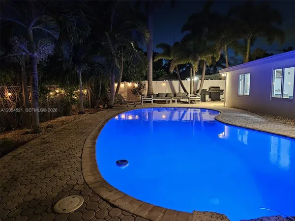 $1,250,000 | 2784 Northeast 30th Street, Lighthouse Point, FL 33064