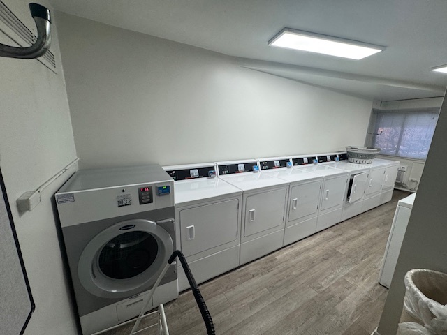 1198 Royal Glen Drive, Unit 204E Glen Ellyn, IL 60137 - Photo 22 of 24