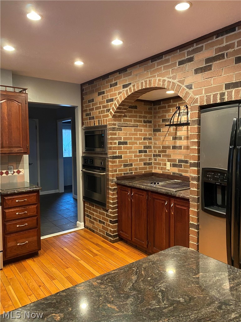 6103 Leon Road Andover, OH 44003 - Photo 9 of 32 Gallery Image 9