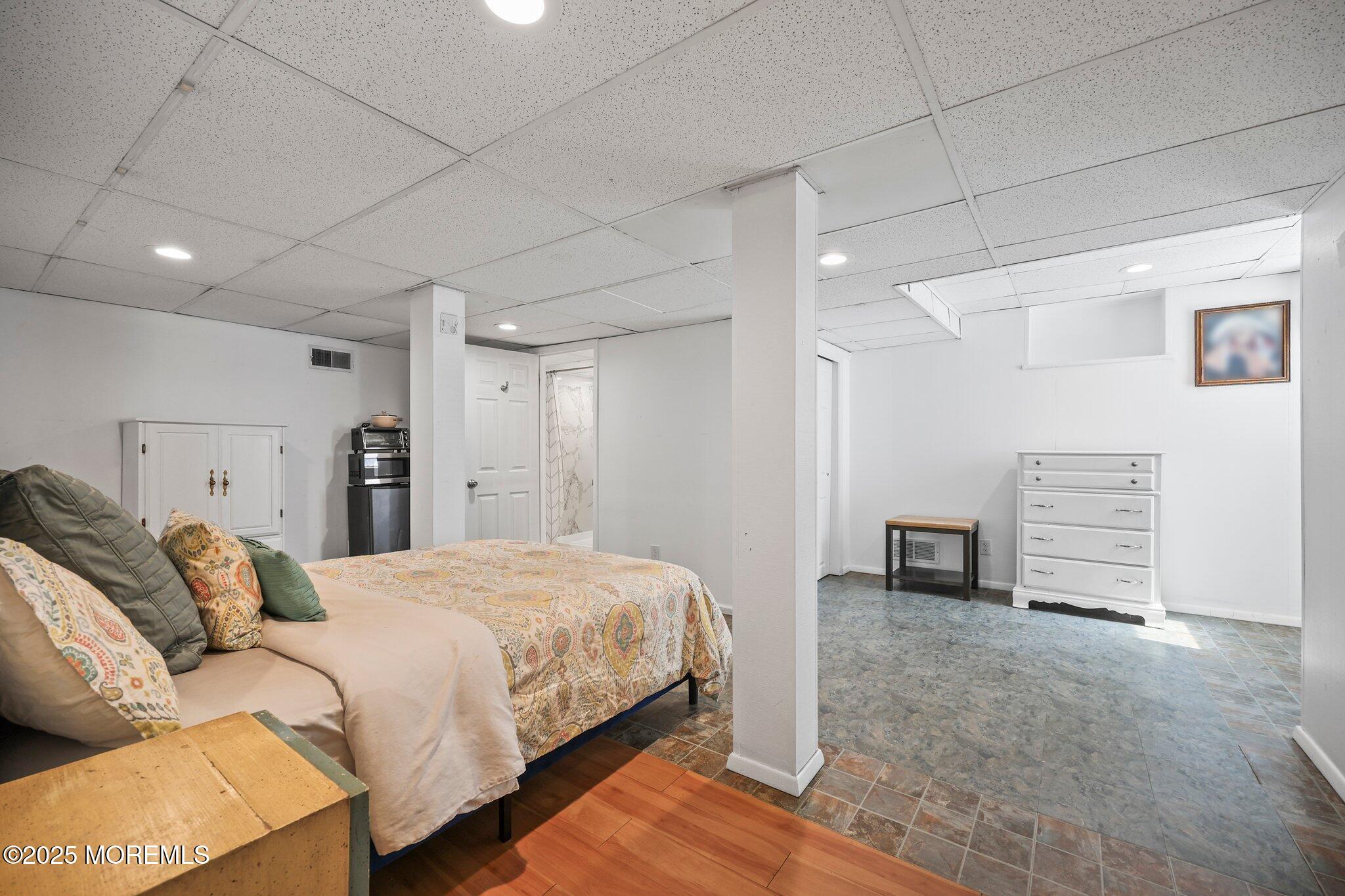 505 Moore Road Neptune Township, NJ 07753 - Photo 34 of 44 31-web-or-mls-LPM_4633