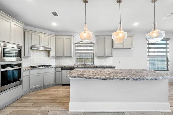$4,000 | 15646 Scolty Reach Lane, Humble, TX 77346