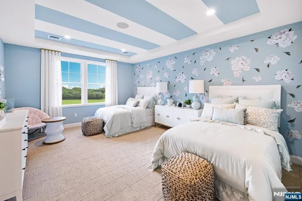 $1,549,000 | 3 Woodmont Circle, River Vale, NJ 07675