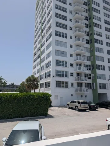 a car parked in front of a building