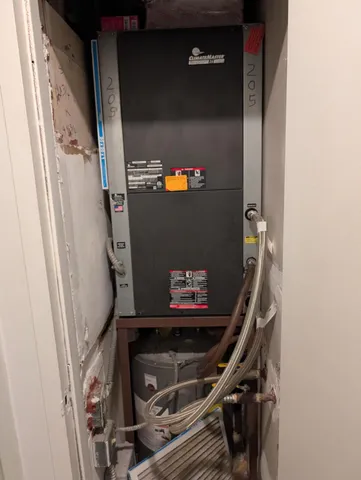 a view of an outdoor space