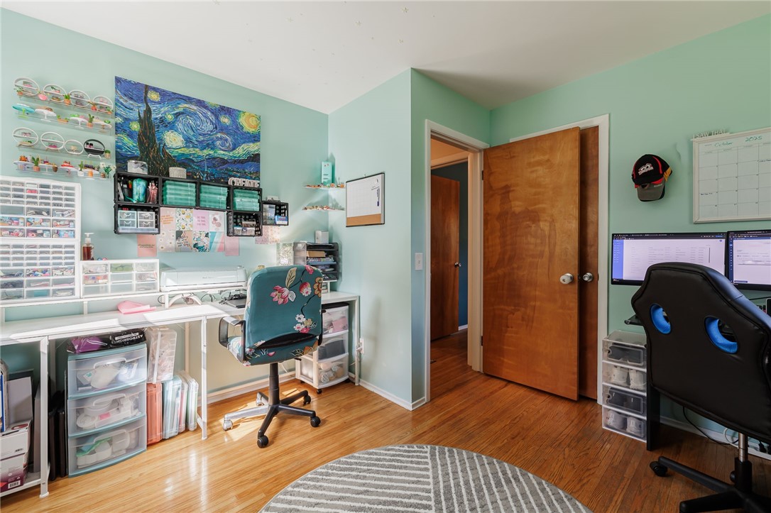 711 Embury Road Penfield, NY 14625 - Photo 12 of 33