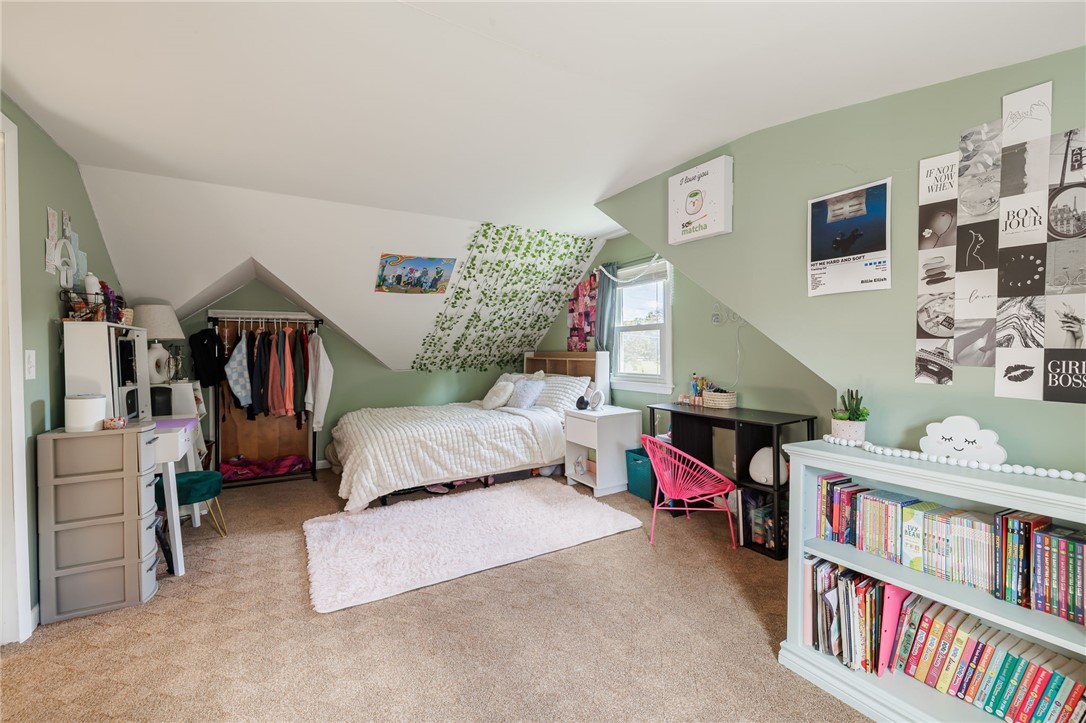 711 Embury Road Penfield, NY 14625 - Photo 21 of 33