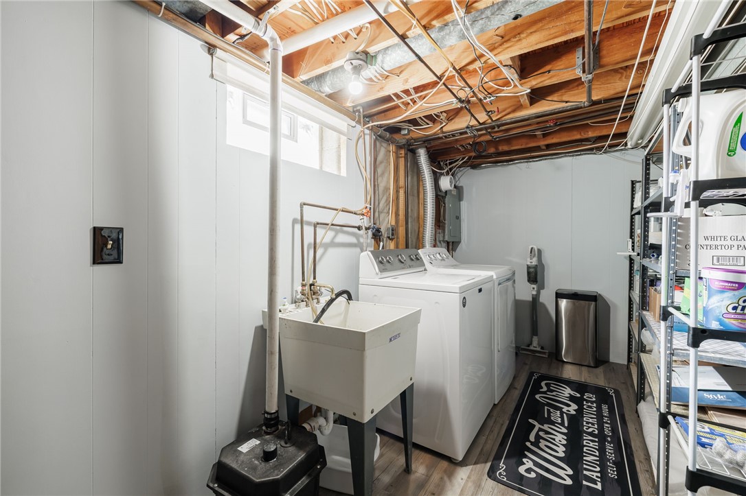 711 Embury Road Penfield, NY 14625 - Photo 25 of 33