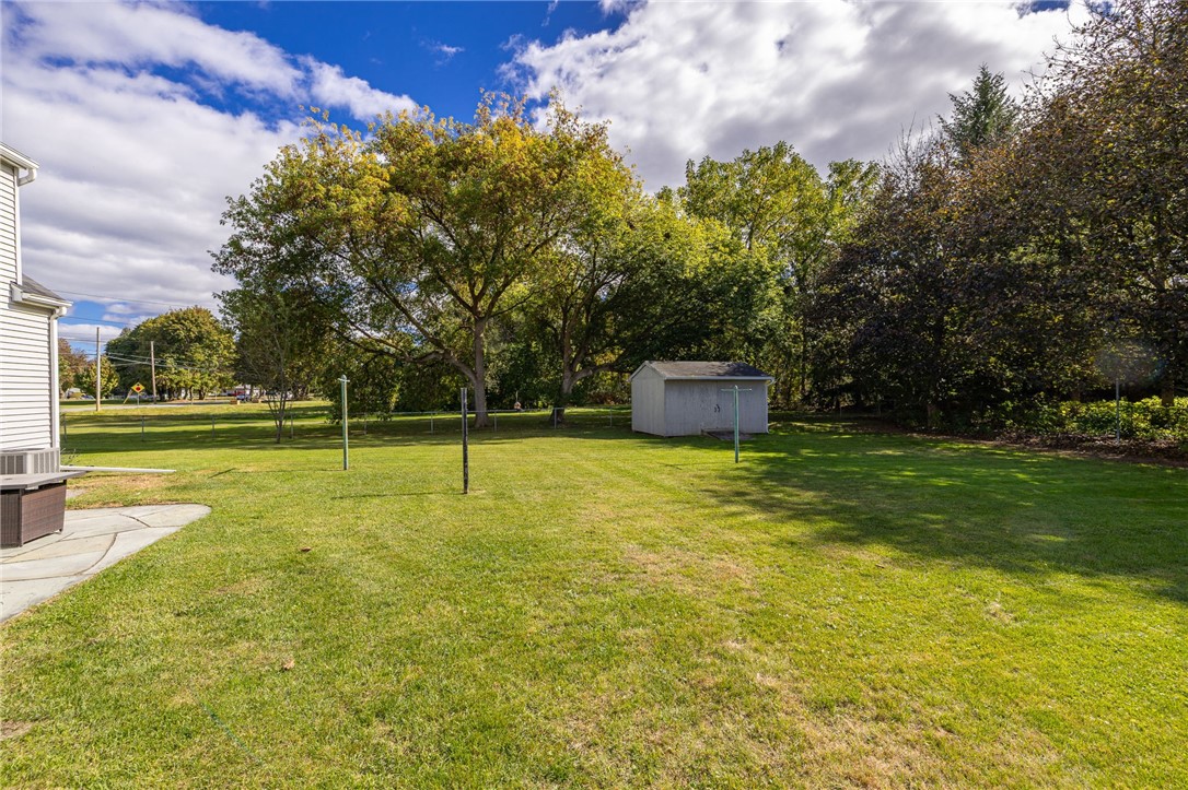 711 Embury Road Penfield, NY 14625 - Photo 33 of 33