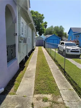 $1,500 | 2558 Acacia Street, New Orleans, LA 70122