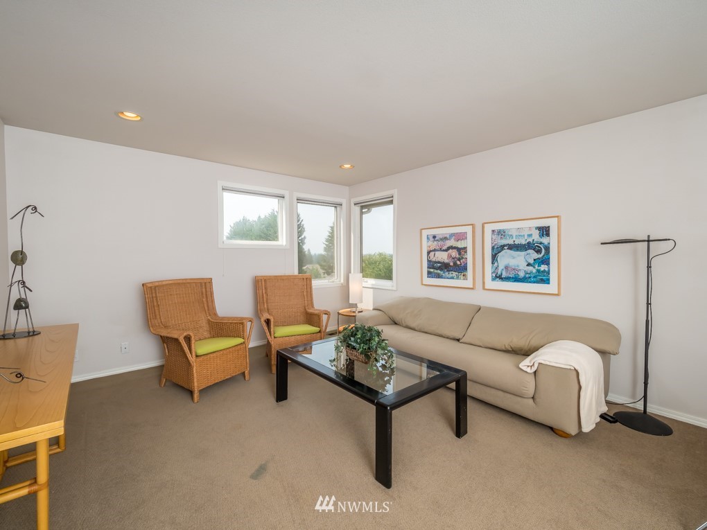 15510 Southeast 133rd Street Renton, WA 98059 - Photo 18 of 25