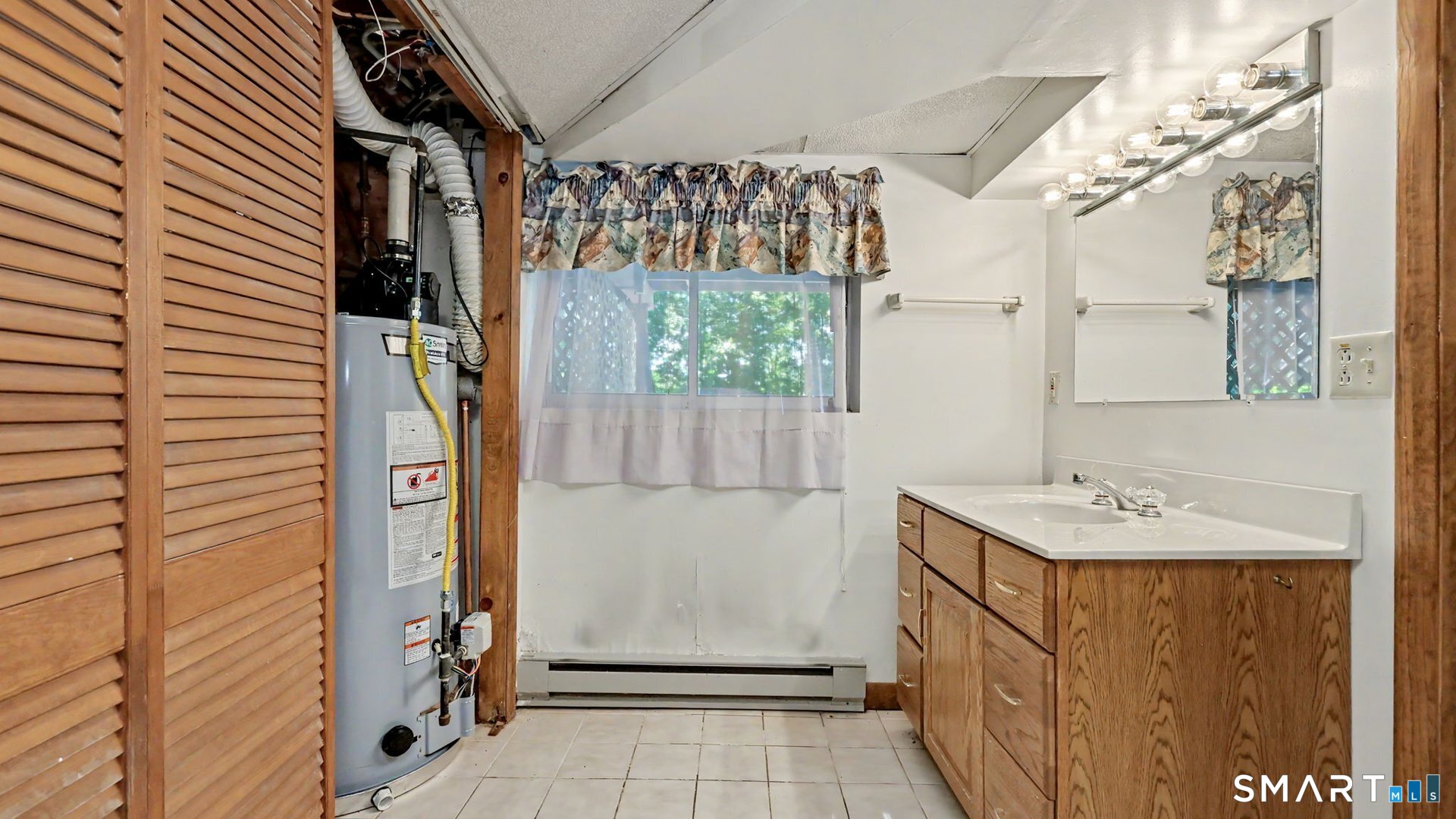 144 Maple Street Seymour, CT 06483 - Photo 26 of 40