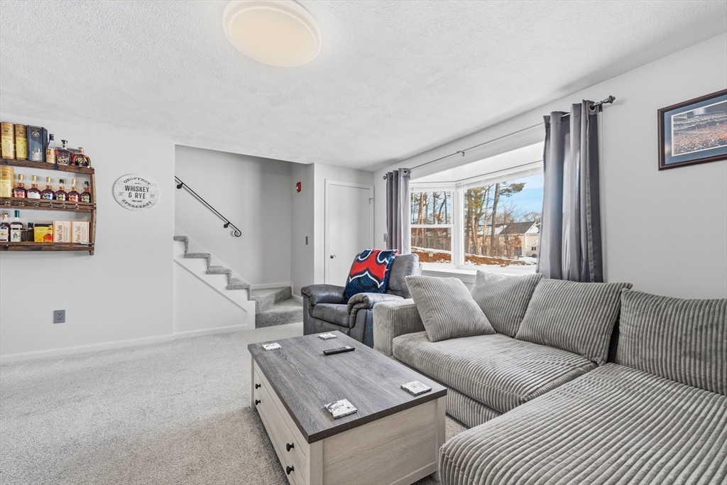 91 Frederick Street, Unit 77 Dracut, MA 01826 - Photo 17 of 39