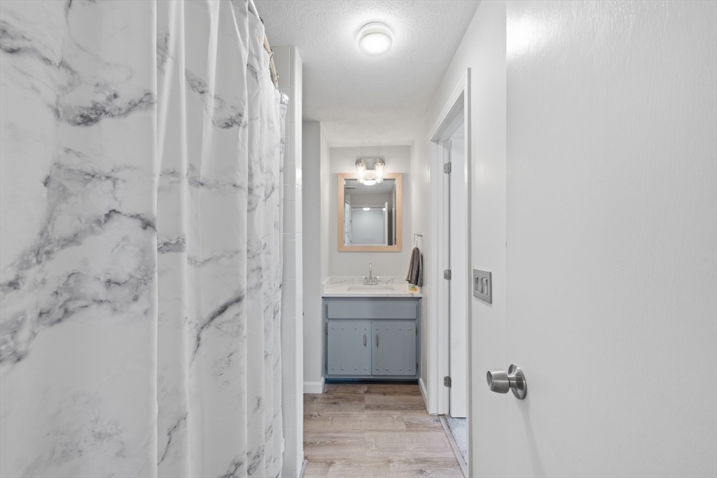 91 Frederick Street, Unit 77 Dracut, MA 01826 - Photo 18 of 39