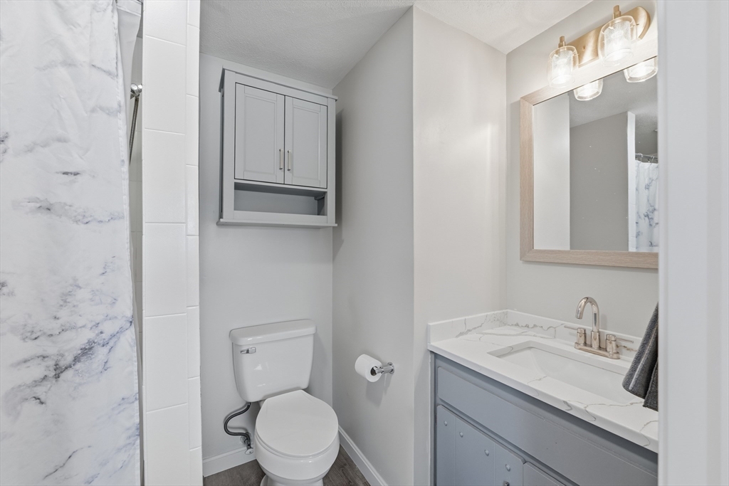 91 Frederick Street, Unit 77 Dracut, MA 01826 - Photo 19 of 39