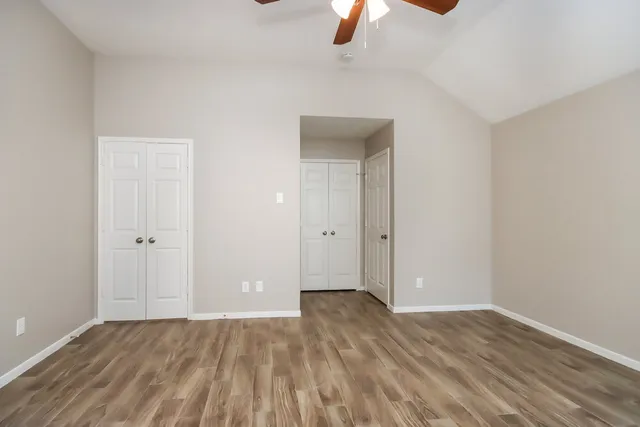 $2,205 | 1414 Summer Rain Drive, Houston, TX 77339