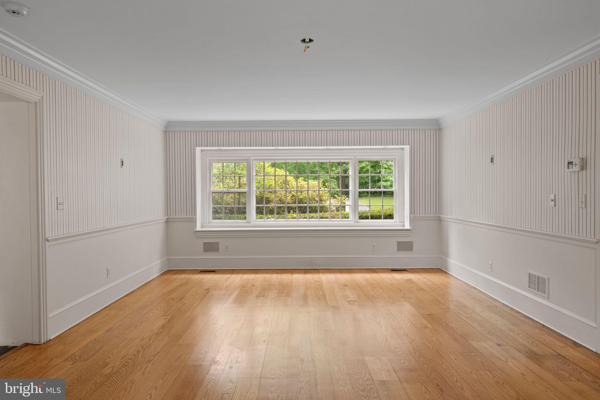 6764 Paxson Road New Hope, PA 18938 - Photo 25 of 116 Formal Dining Room