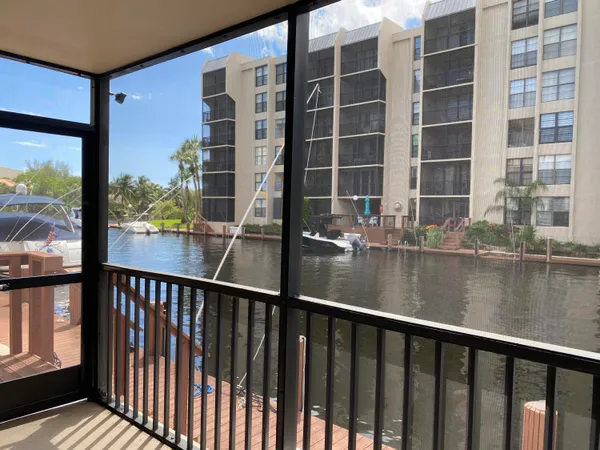 $5,500 | 8 Royal Palm Way, Unit 107, Boca Raton, FL 33432