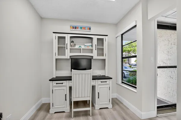 $5,500 | 8 Royal Palm Way, Unit 107, Boca Raton, FL 33432