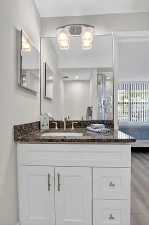 $5,500 | 8 Royal Palm Way, Unit 107, Boca Raton, FL 33432