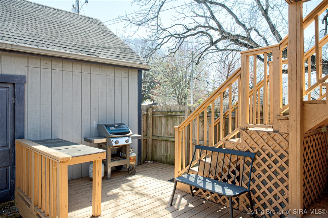 1014 East Spring Street New Albany, IN 47150 - Photo 32 of 51 Back patio grilling area - stair to upper patio