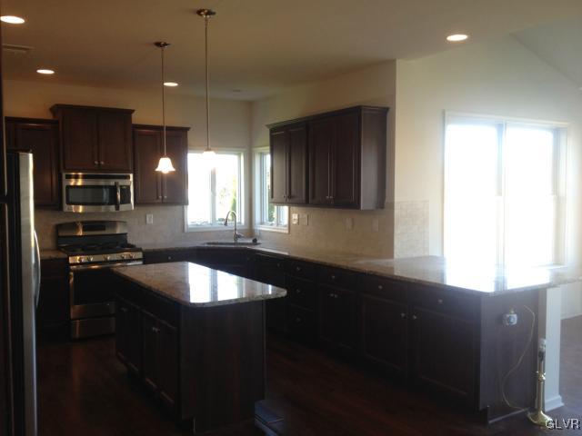 2706 Monacacy Road, Unit 230 Nazareth, PA 18064 - Photo 10 of 28 Gallery Image 10