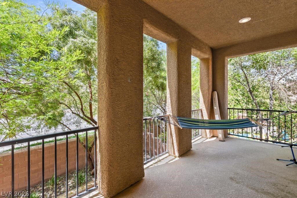 6067 Honeysuckle Ridge Street Las Vegas, NV 89148 - Photo 20 of 44