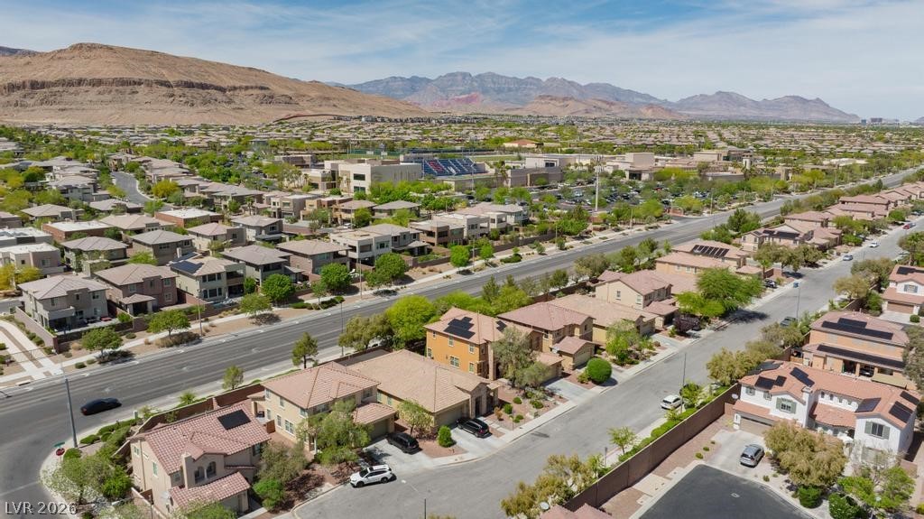 6067 Honeysuckle Ridge Street Las Vegas, NV 89148 - Photo 37 of 44