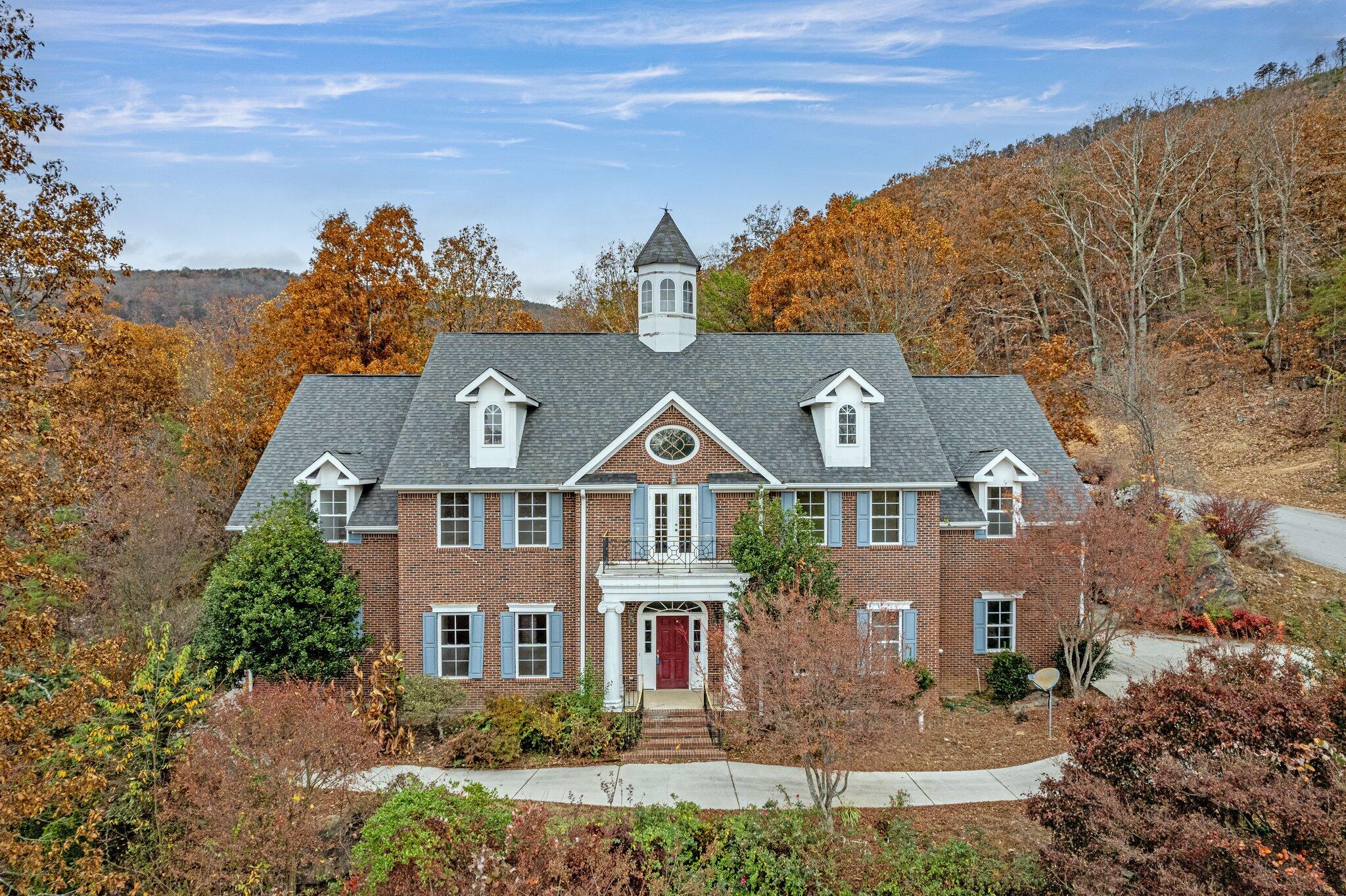 1-web-or-mls-7595-rocky-ledge-rd