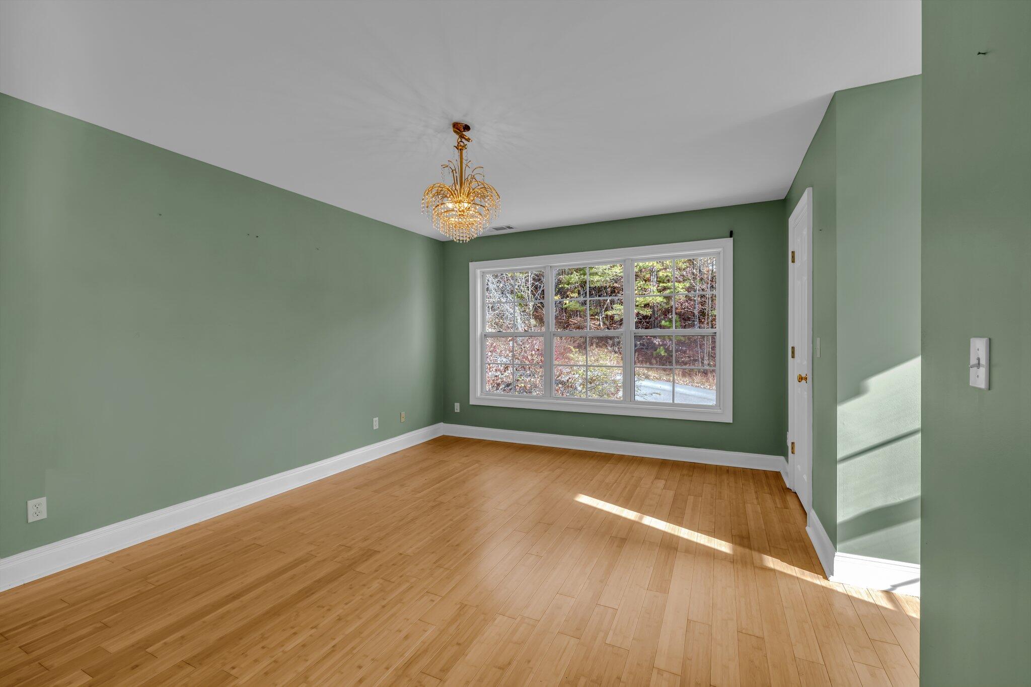 7595 Rocky Ledge Road Hixson, TN 37343 - Photo 30 of 50 36-web-or-mls-7595-rocky-ledge-rd