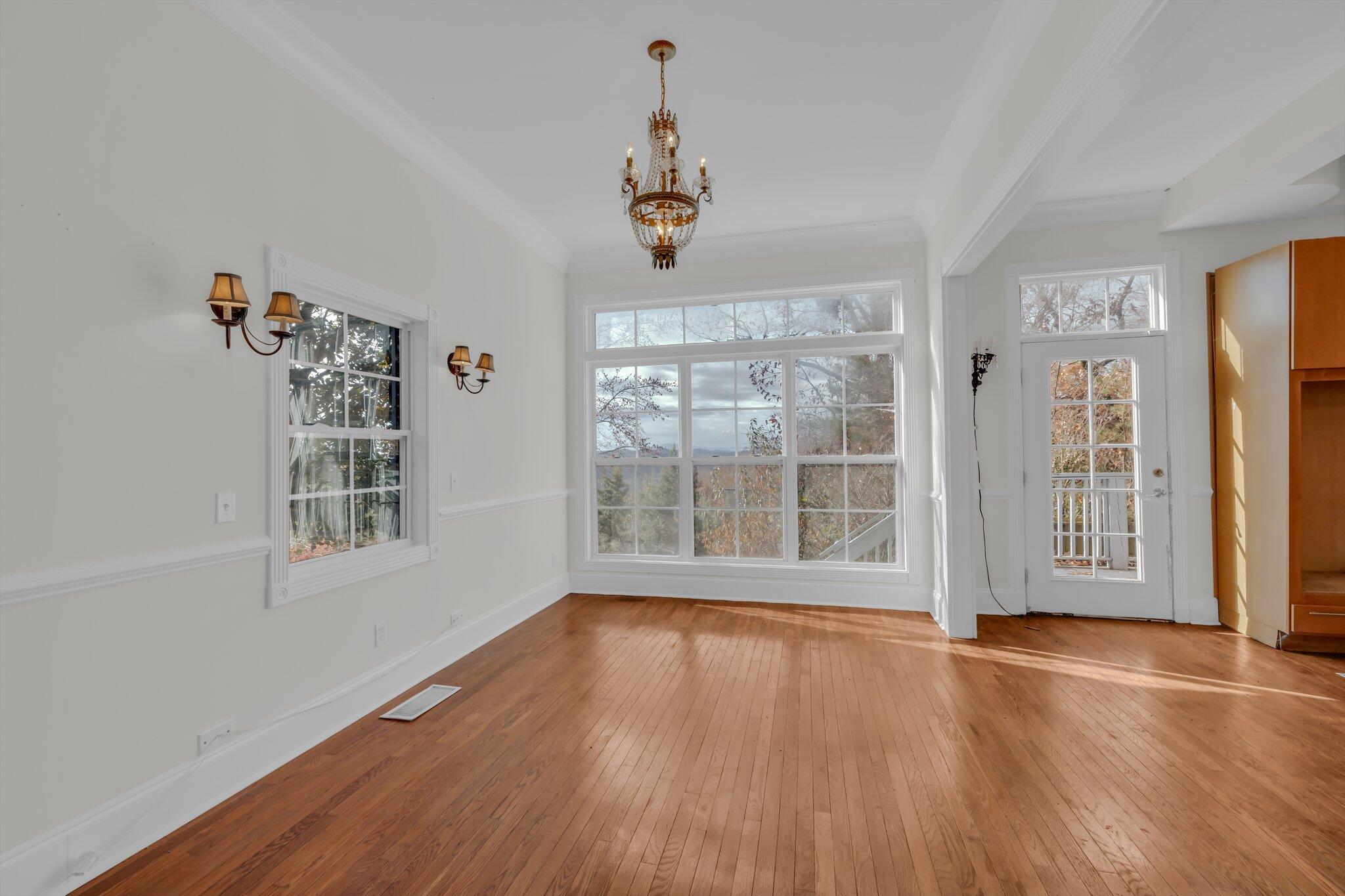 7595 Rocky Ledge Road Hixson, TN 37343 - Photo 8 of 50 23-web-or-mls-7595-rocky-ledge-rd