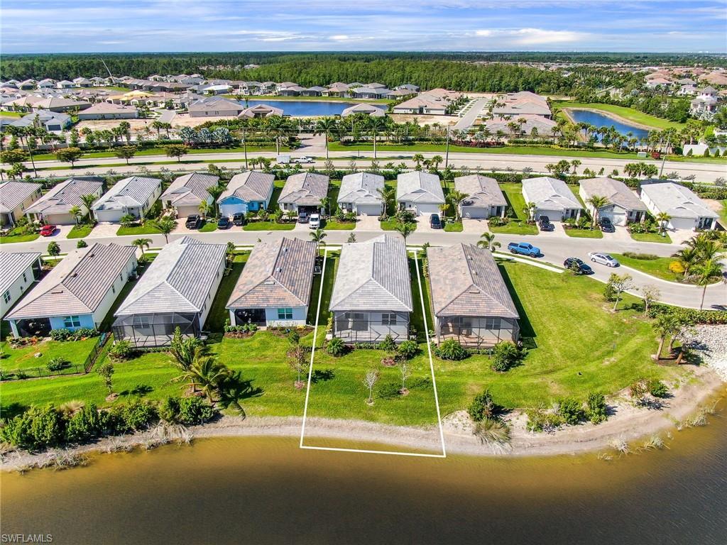 28488 Captiva Shell Loop Bonita Springs, FL 34135 - Photo 28 of 29 Gallery Image 28