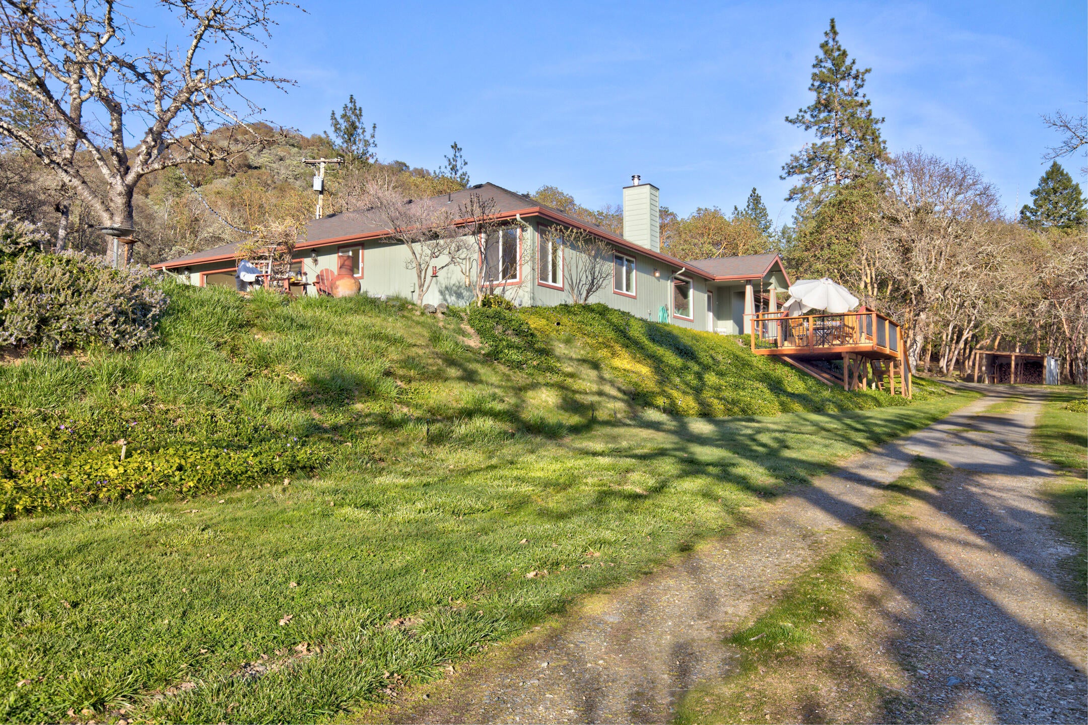 1440 Kubli Road Grants Pass, OR 97527 - Photo 49 of 56 0R1A6888_89_90_91_92
