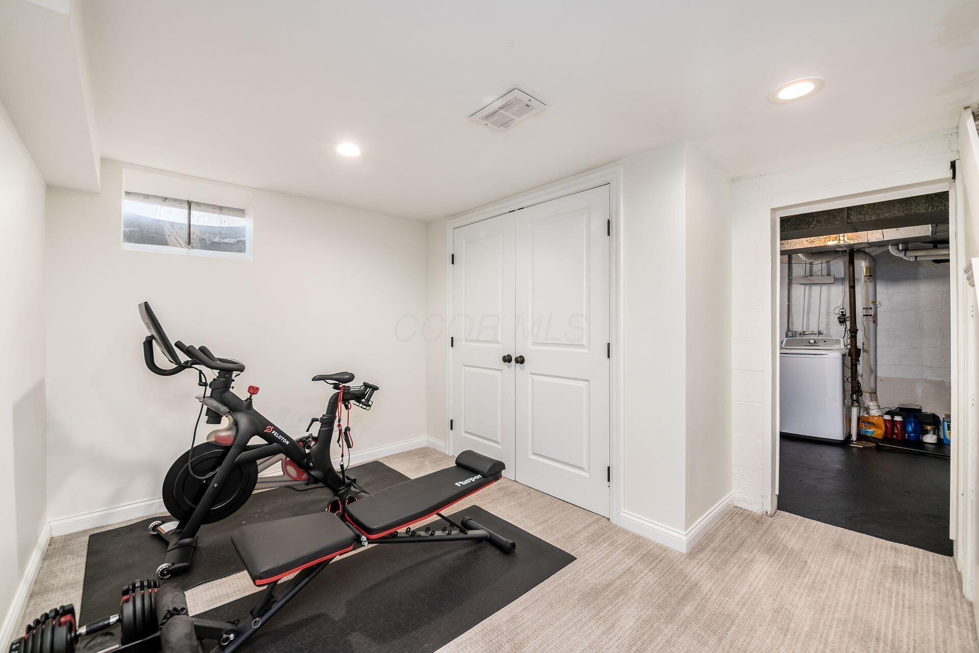 2186 Ridgeview Road Columbus, OH 43221 - Photo 39 of 59 Exercise Room