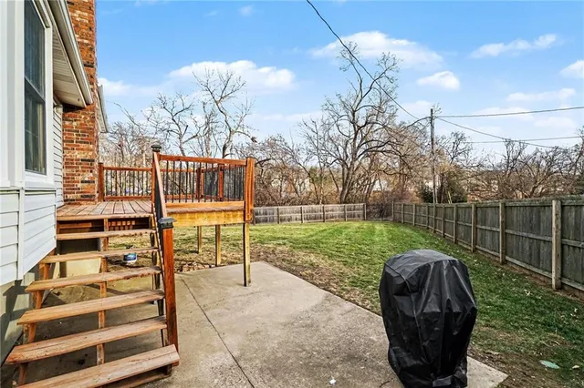 $425,000 | 7201 West 99th Street, Overland Park, KS 66212